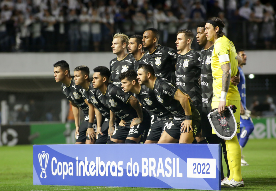 Corinthians eliminou o Santos nas oitavas de final da Copa do Brasil
