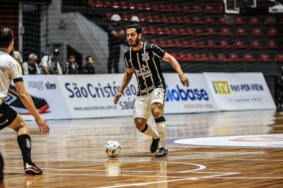 Três brasileiros concorrem ao prêmio de melhor jogador de futsal