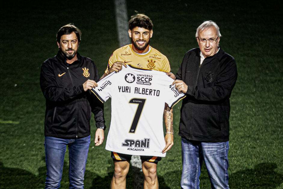 Yuri Alberto ficar com camisa 7 do Corinthians; nmero era de Luan desde 2020