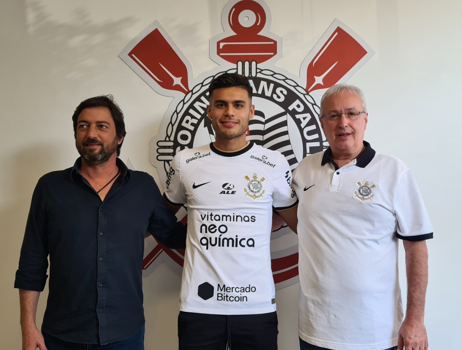 Fausto Vera foi anunciado pelo Corinthians