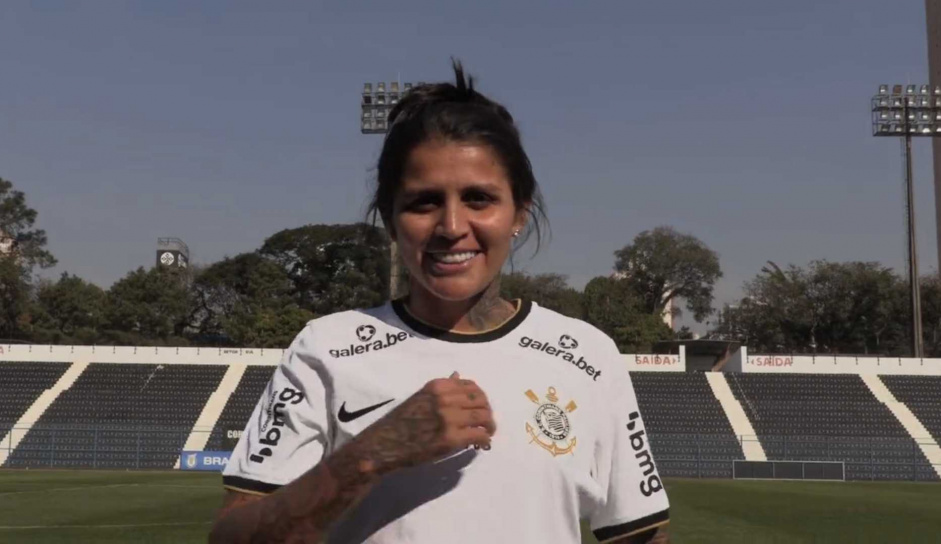 Gabi Morais foi anunciada pelo Corinthians nesta tera-feira