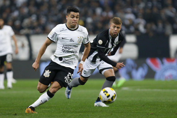 Roni teve bom desempenho na noite deste sábado, contra o Botafogo