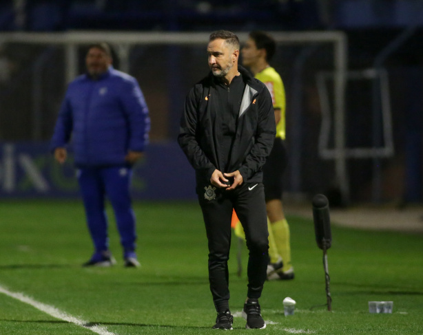 Vítor Pereira avaliou o empate do Corinthians com o Avaí pelo Brasileirão