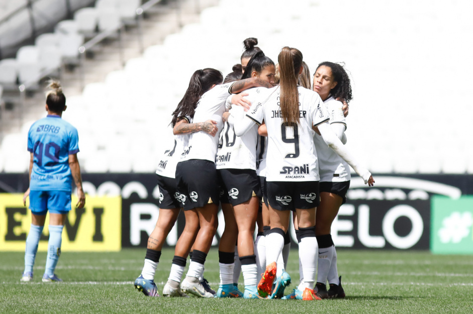 Corinthians volta  Neo Qumica Arena e inicia disputa por vaga na final do Brasileiro Feminino