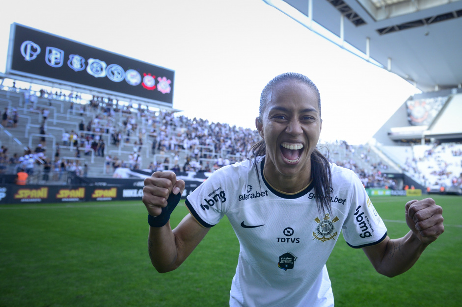Adriana  a nova artilheira da temporada do Corinthians