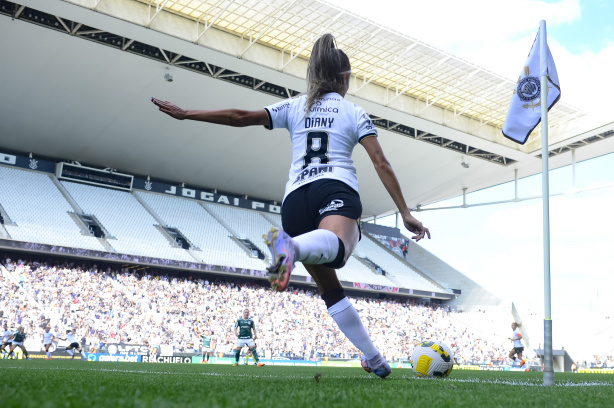 Diany analisa jogo do Corinthians em primeira partida da final da Copa Paulista  Feminina