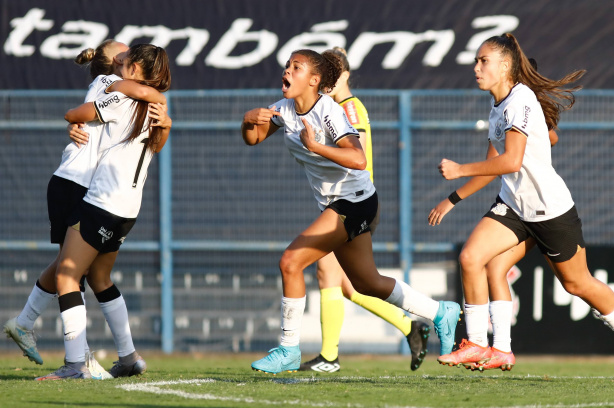 Futebol feminino: Corinthians é campeão do Festival Paulista Sub-14