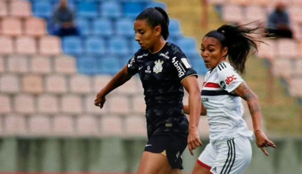 Futebol feminino: Mariza marca e Corinthians sai na frente na semi do  Paulista