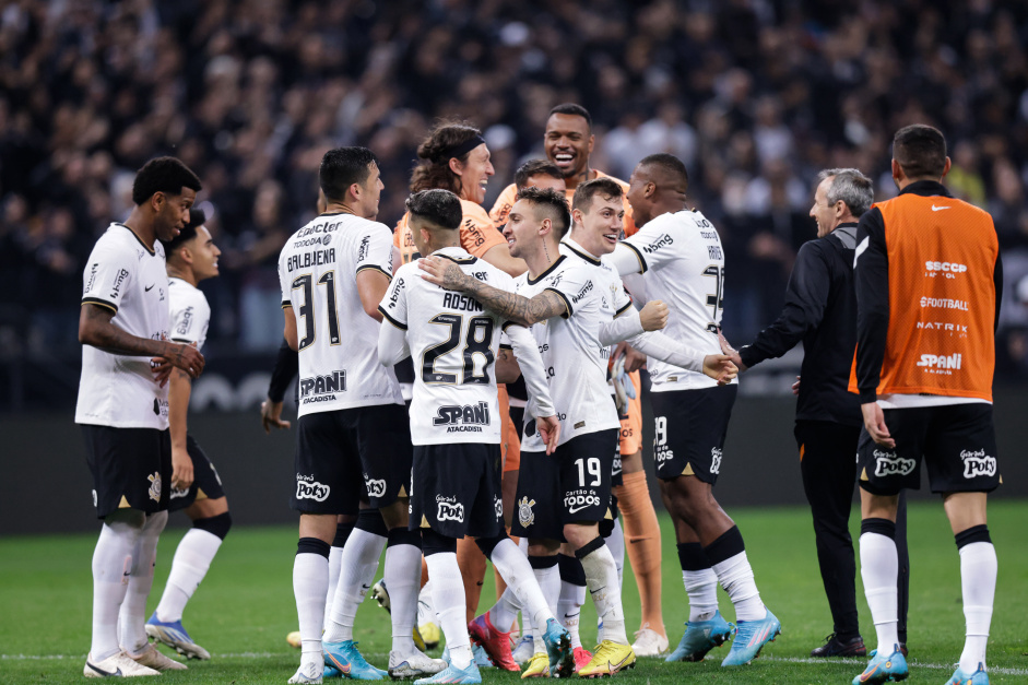 Corinthians provocou o Felipe Melo aps gol contra