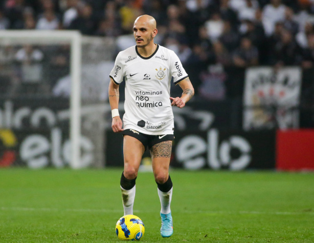 Fábio santos tem seis títulos conquistados pelo Corinthians