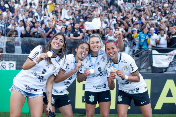 Corinthians conquista o tetracampeonato do Brasileirão Feminino