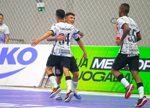 Corinthians é bicampeão da Copa Mundo do Futsal!