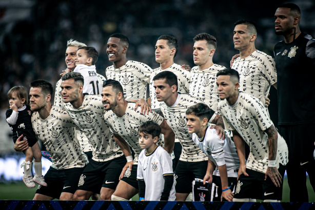 Corinthians bate Atlético-PR e é campeão do Brasileiro Sub-20 