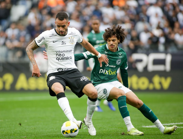 Corinthians marca no final e garante empate por 1 a 1 contra o Goiás