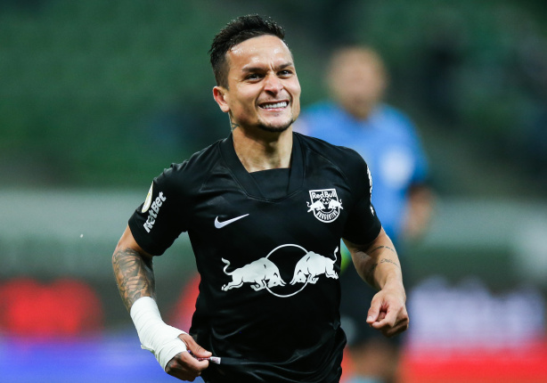 Presidente do Bragantino desconversou sobre suposto interesse de Corinthians em Artur