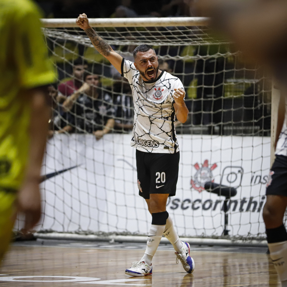 Atlântico vence primeiro jogo e amplia vantagem para partida decisiva pelas  oitavas da LNF - X1 Futsal