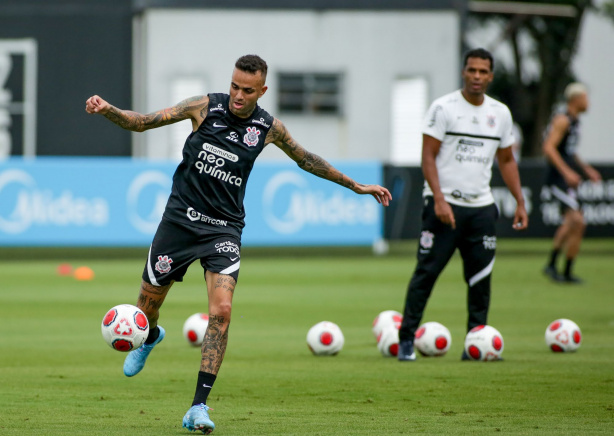 Luan pode ser opção para Fernando Lázaro
