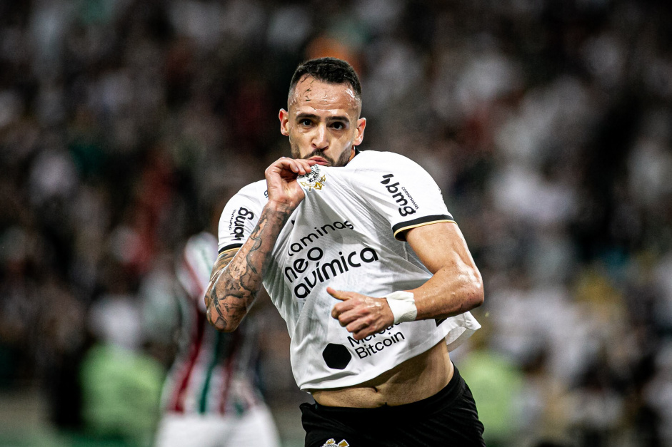 Renato Augusto dobra vitórias do Corinthians quando atua mais de 45