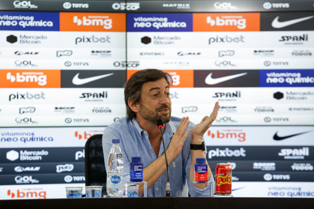 Corinthians consegue Certid�o Negativa de D�bitos e trata como "vit�ria fora de campo"