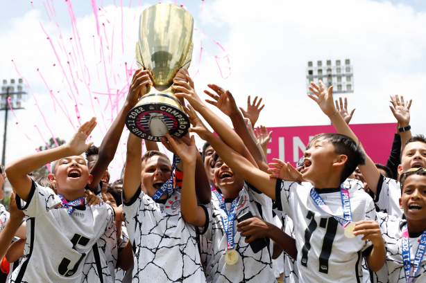 Sub-11 do Corinthians garantiu o único título da base alvinegra em 2022