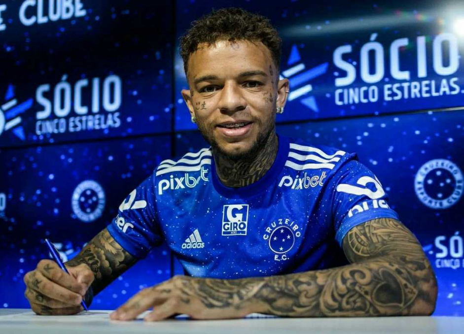 Rafael Bilu agora  jogador do Cruzeiro