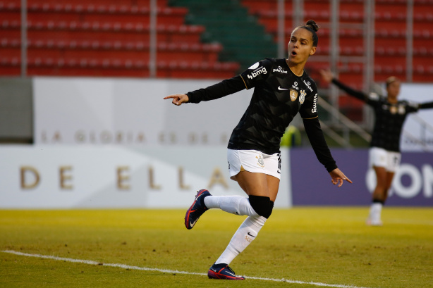 Gabi Portilho assume artilharia do Corinthians Feminino na