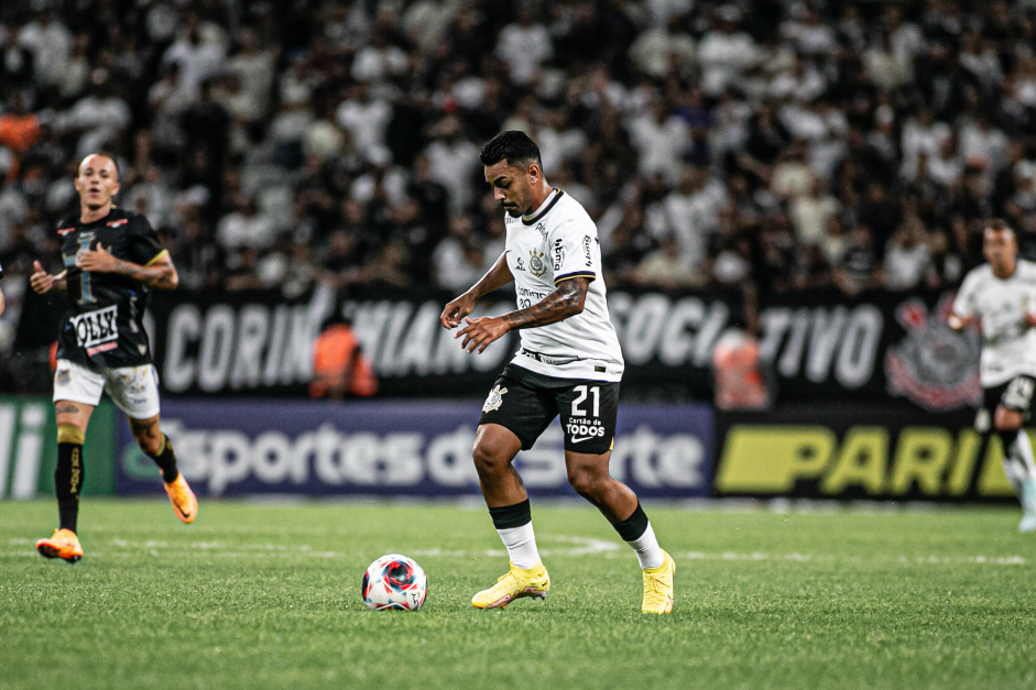 Matheus Bidu fez a sua estreia com a camisa do Corinthians