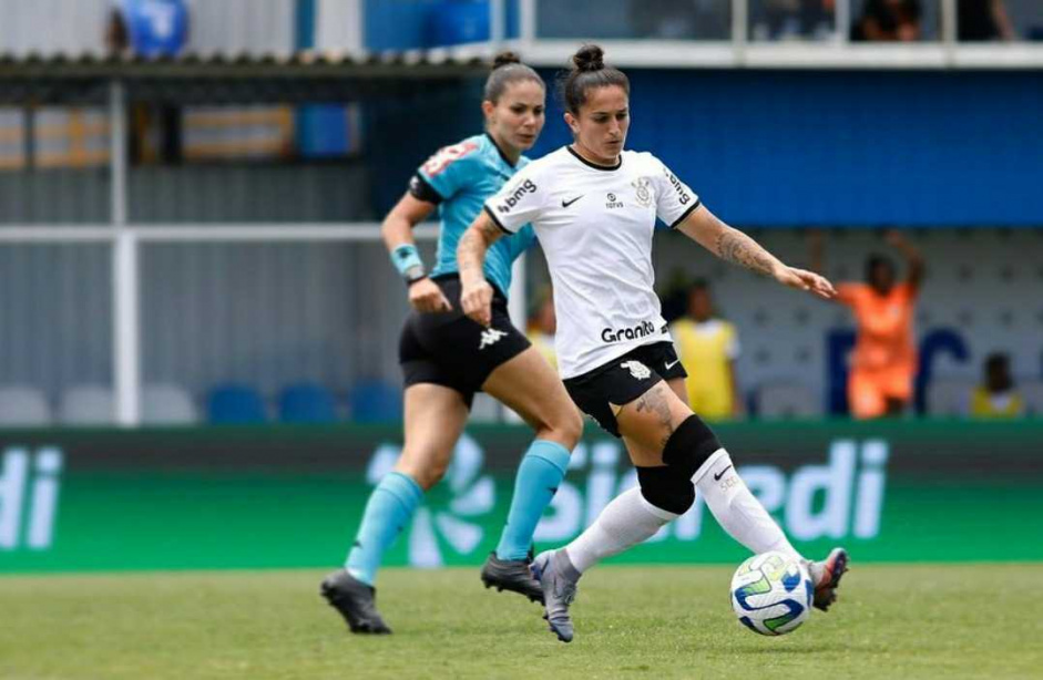 Fernanda fez sua estreia pelo Corinthians diante do Atltico-MG