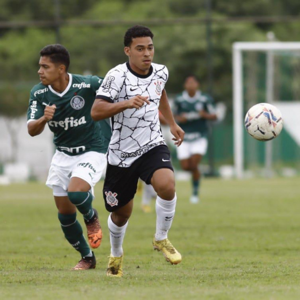 Copa bande de futebol. Hoje? Só 8x0 no Corinthians.. Haha.…