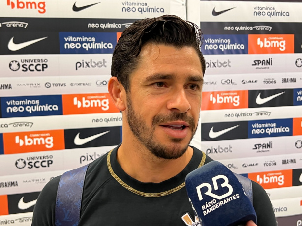 Giuliano foi um dos destaques do Corinthians no Dérbi