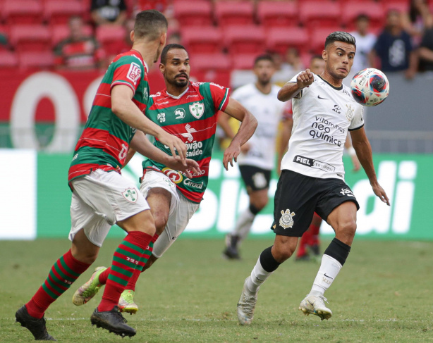 Técnico do São Bernardo se anima com jogo contra o Palmeiras