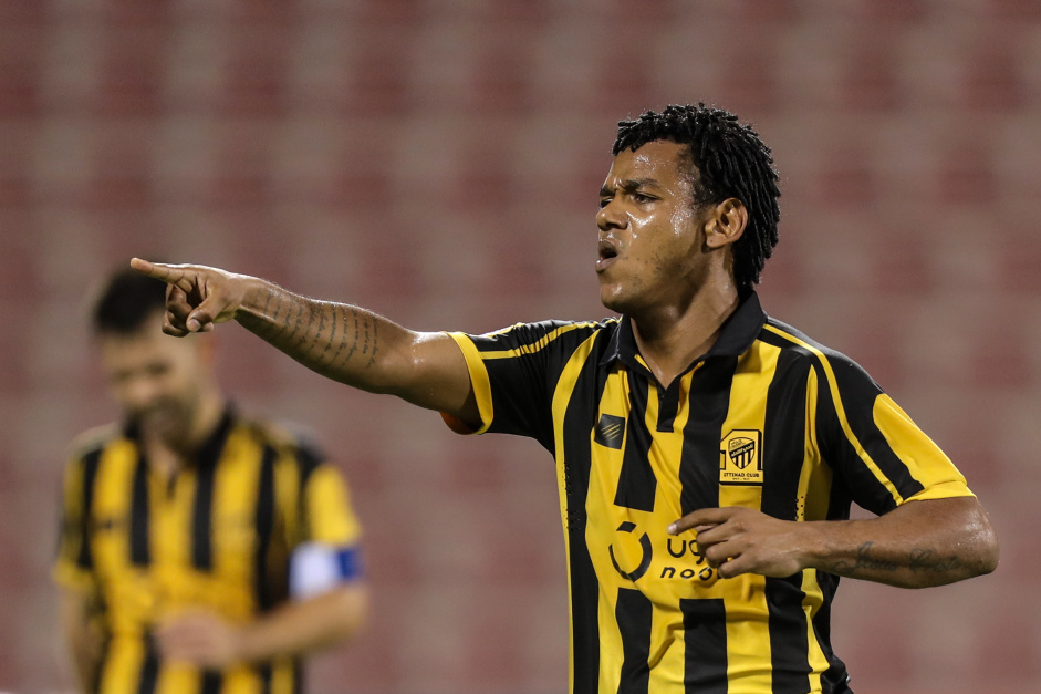 Corinthians fez consulta por Romarinho antes de repatriar Romero, informa portal