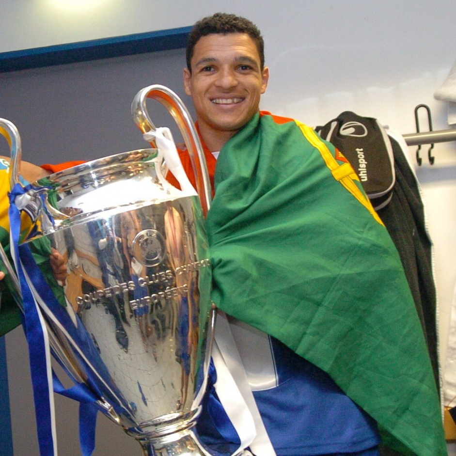 Derlei conquistou a Champions League junto ao Porto em 2004
