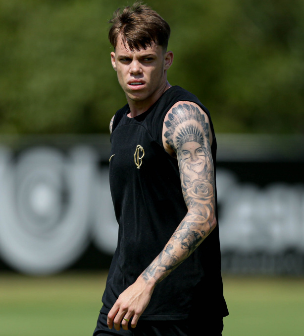 Chrystian Barletta foi anunciado pelo Corinthians nesta terça-feira