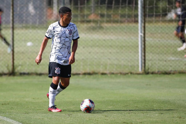 Nicollas foi inclu�do na lista de convocados da Sele��o Sub-15