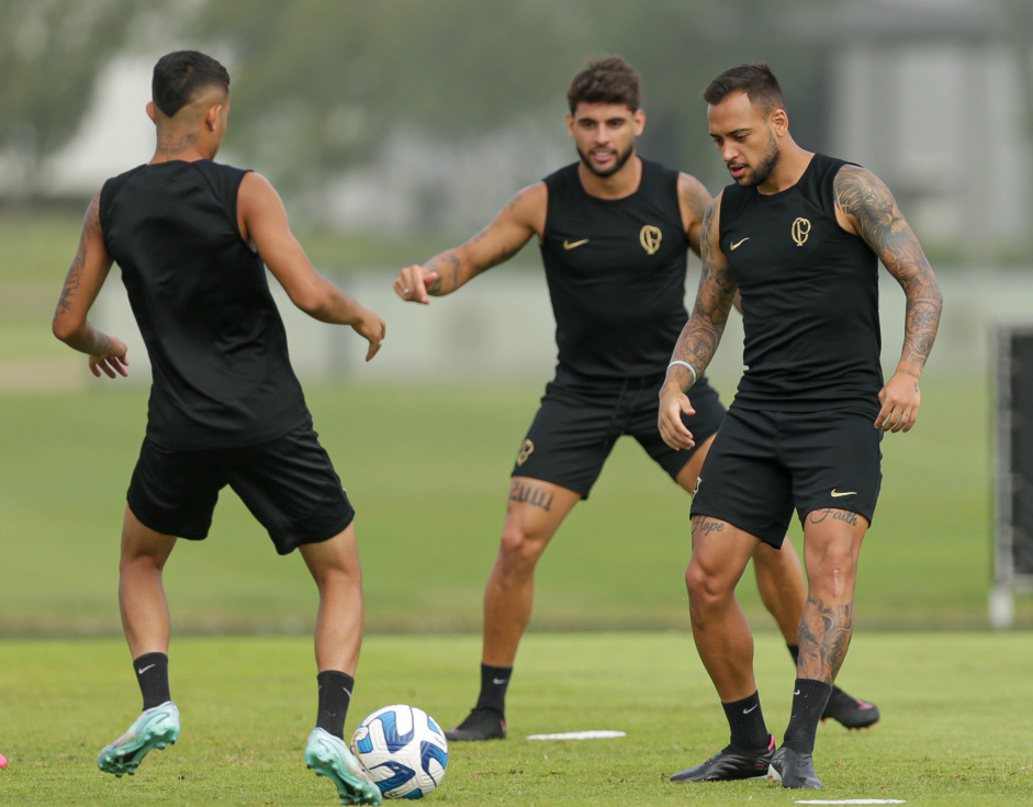 Corinthians viaja para o Uruguai na tarde desta quinta-feira