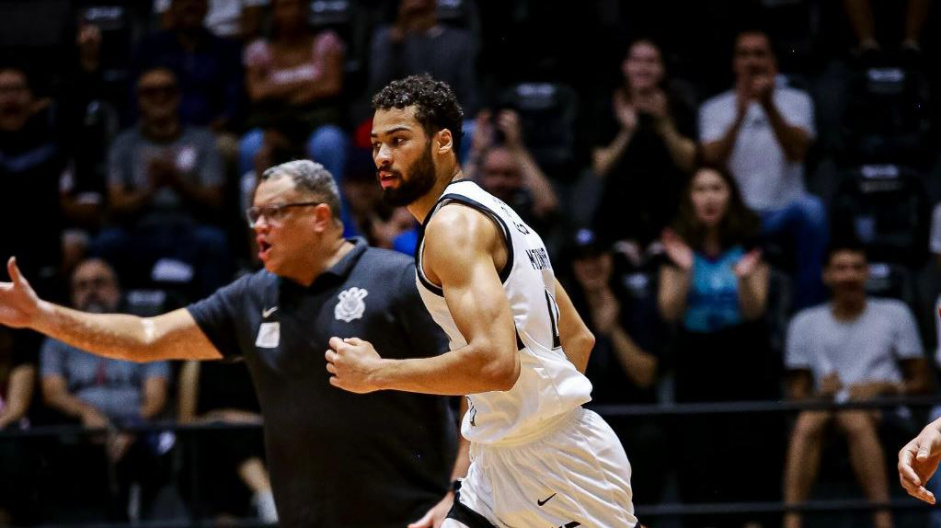 Corinthians visita o São José no segundo jogo dos playoffs do