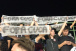Torcida do Corinthians protesta contra Cuca nas arquibancadas em partida contra o Goi�s