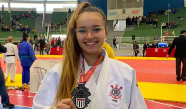 Leticia Macedo � uma judoca do Corinthians que compete no Sub-18 da modalidade