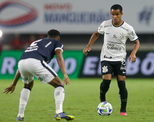 Veja se Pedro pode jogar por outro time no Brasileirão - Lance!