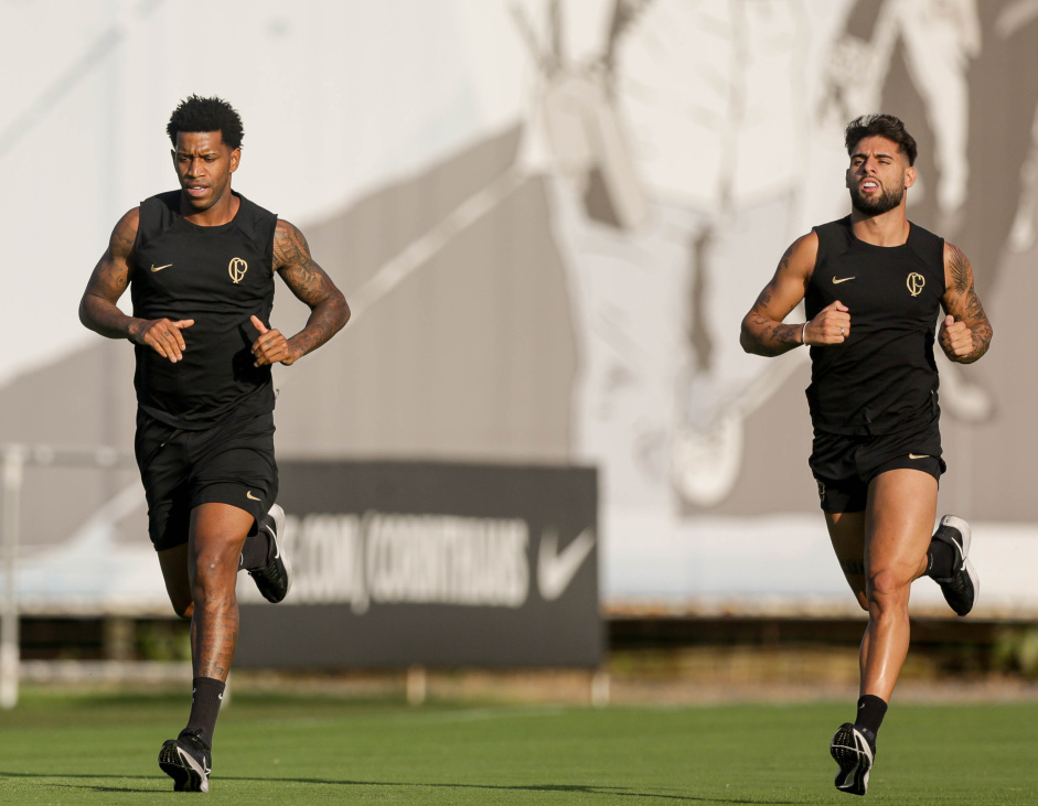 Corinthians trabalha organizao ofensiva em segundo treinamento visando duelo contra o Fortaleza