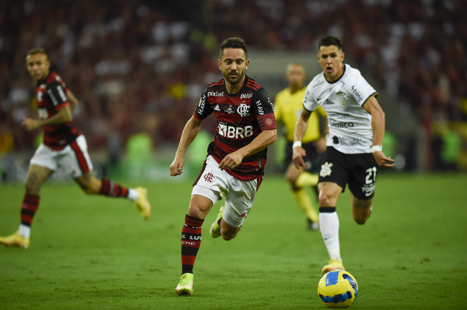 verton Ribeiro estaria negociando retorno ao Corinthians, segundo apresentador