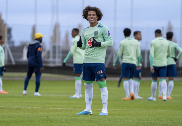 Guilherme Biro comentou a ansiedade para a estreia da Sele��o no Mundial Sub-20