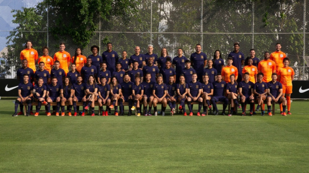 Ações com atletas dos dois departamentos era comum no Corinthians desde sempre