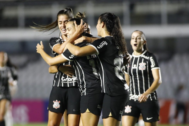 Final do Campeonato Brasileiro Feminino Sub-17, na Vila Belmiro