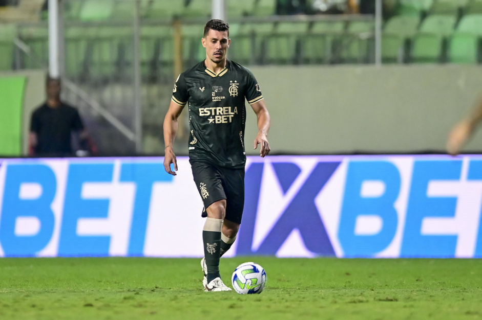 Corinthians empresta o defensor Danilo Avelar ao América-MG - Lance!