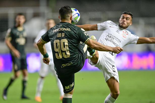 Torcida do Corinthians adota tom cauteloso ao comentar definição de confronto na Copa do Brasil