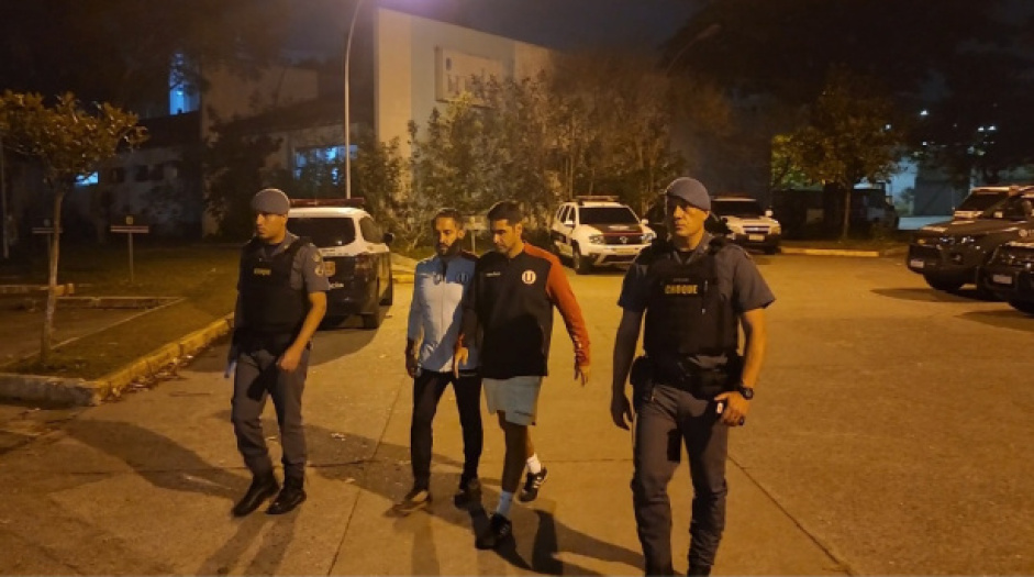 Preparador do Universitario, do Peru, segue preso por suposto racismo contra torcedores do Corinthians
