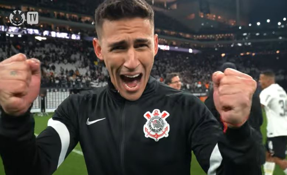 Matas Rojas celebrando classificao do Corinthians na Copa do Brasil