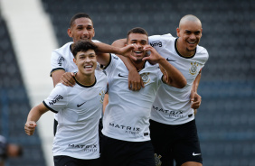 Corinthians inicia busca por uma vaga na semifinal do Brasileir�o Sub-20 contra o Gr�mio
